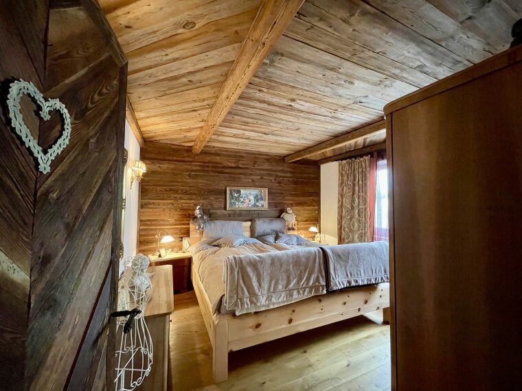 Schlafzimmer 1 OG